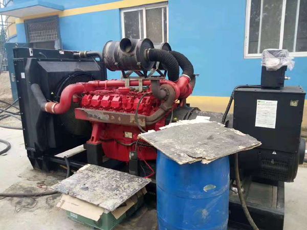 浈江关于柴油发电机组水箱污垢的产生与清理