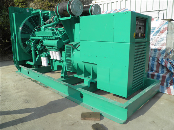 浈江出租发电机 发电机组厂家：柴油发电机组的控制屏的作用是什么？