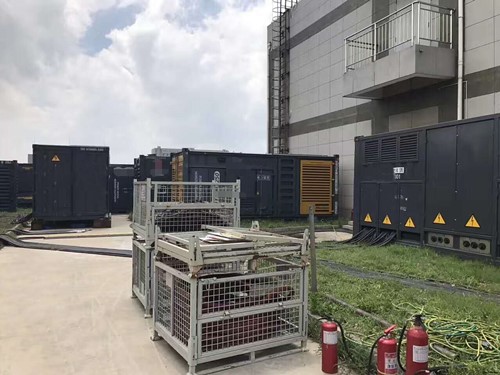 浈江除了定期检查，还有哪些方法可以及时发现接触式转速表探头的磨损？
